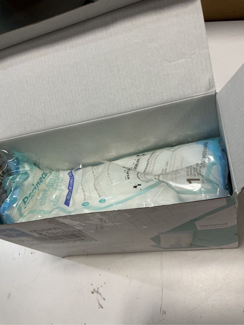 Condition photo showing New/Like New for (incomplete, only 5 pads )Medline 2-in-1 Absorbent Perineal Pad and Instant Cold Ice Packs for Postpartum Care (8 Count). Ready-to-use Essential for After Delivery, Maternity, Postpartum Care With Adhesive Strip, 8 Count