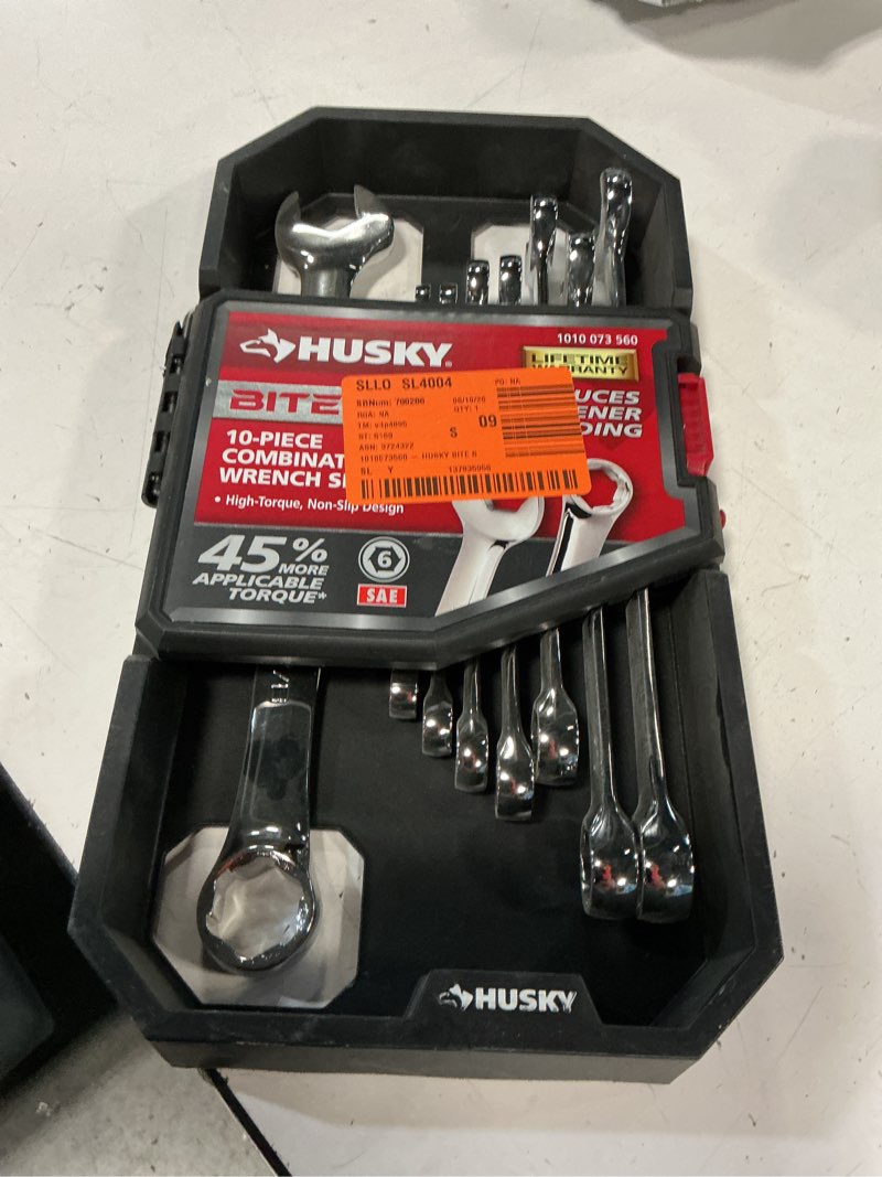 Condition photo showing New/Like New for bite sae combination wrench set (10-piece)