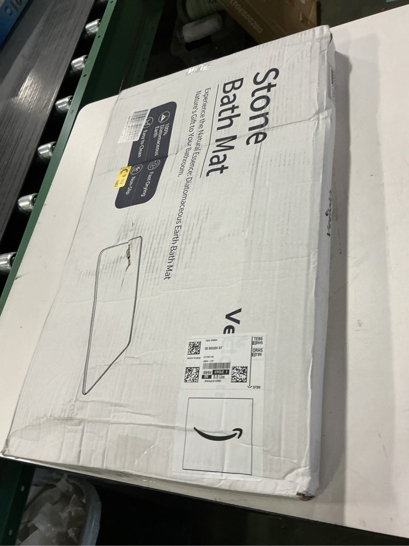 https://lotting-media.assets.bidfta.com/lotting_8fe47cbc-a350-4de6-81fd-a6d25a60bae6