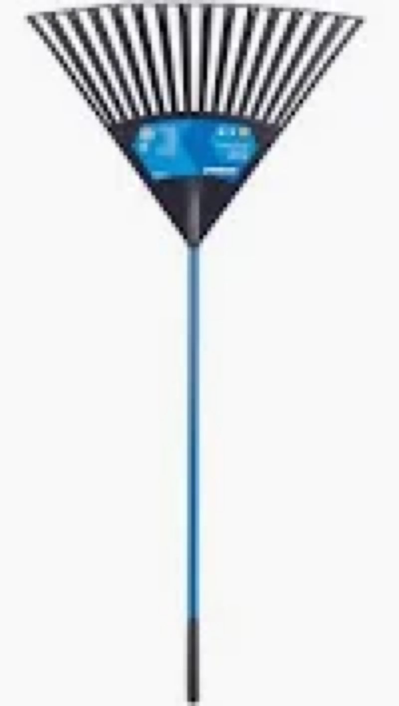 Kobalt 30-in Plastic Lawn and leaf rake with Fiberglass