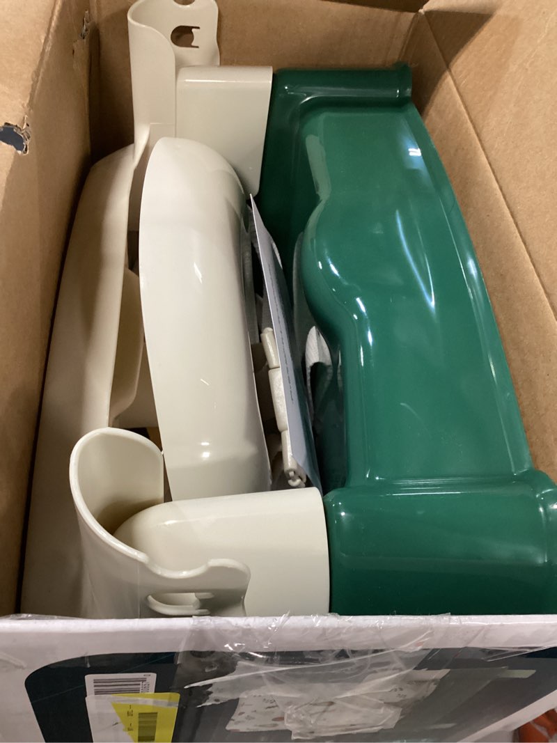 Condition photo showing Good Condition for safety 1st deluxe 5-in-1 feeding booster