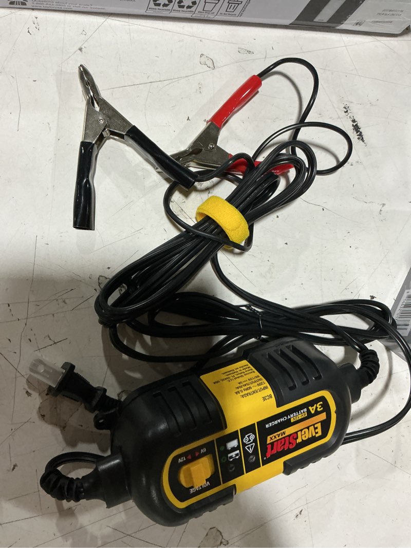 Condition photo showing Good Condition for everstart maxx 3 amp 6v/12v automotive battery charger (bc3e) - new