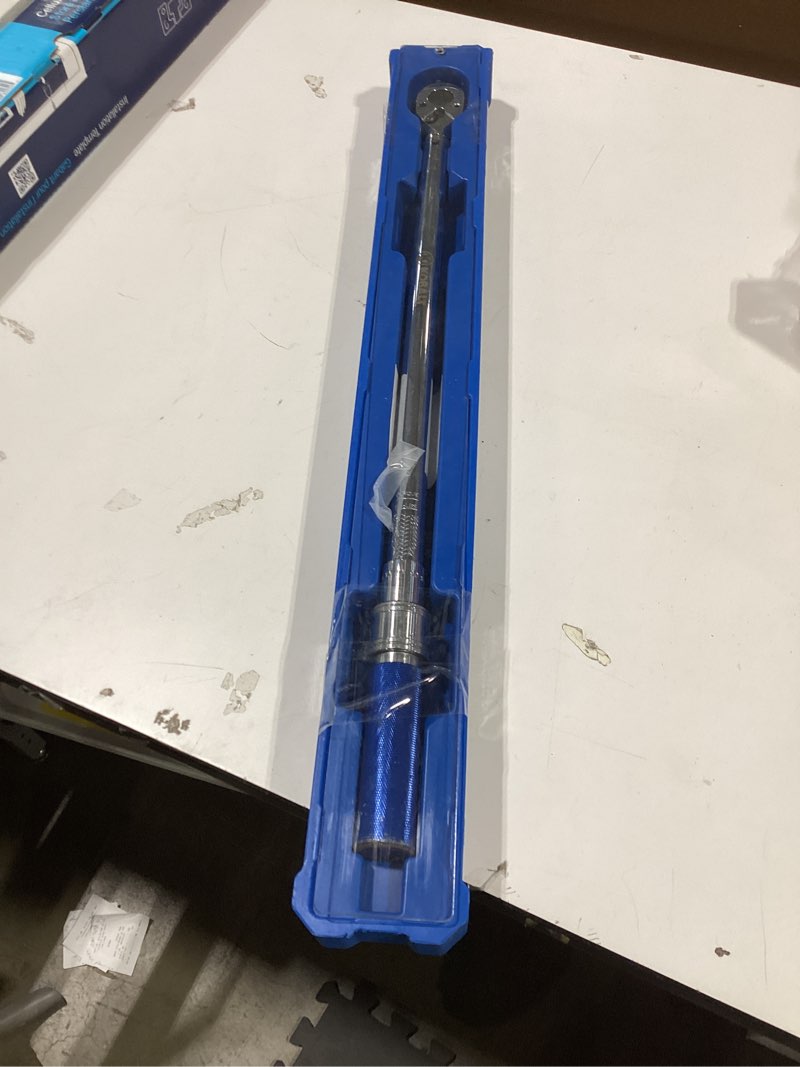 Condition photo showing As Is for kobalt 3/8-in drive click torque wrench with shallow socket set