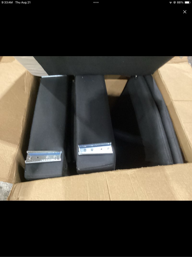 https://lotting-media.assets.bidfta.com/lotting_9025d08a-47e0-43c2-9502-c8ea59c8aef1