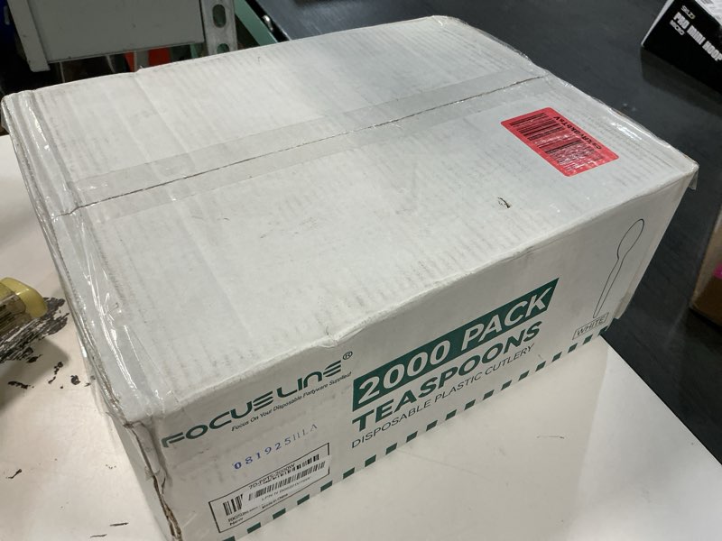 Condition photo showing New/Like New for focusline 2000 pack white plastic spoons bulk, heat resistant disposable teaspoons, plastic silverware for take out restaurants, parties, picnics, travel & any events 2000 teaspoons