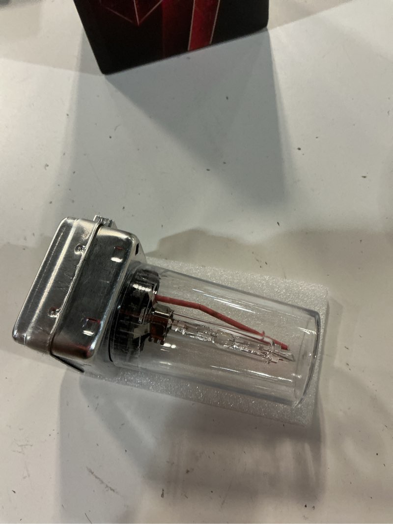 Condition photo showing As Is for torchbeam d3s hid bulbs, 6000k cool white, 35w 66340 42403 42302 (42403c1) replace hid xenon bulbs, (not fit halogen assembly), pack of 2 d3s 6000k