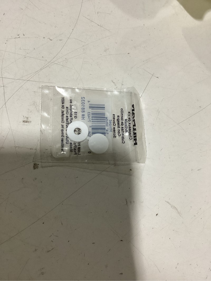 Condition photo showing New/Like New for hillman 2 -pack 0.25 x 0.25 white plastic end cap