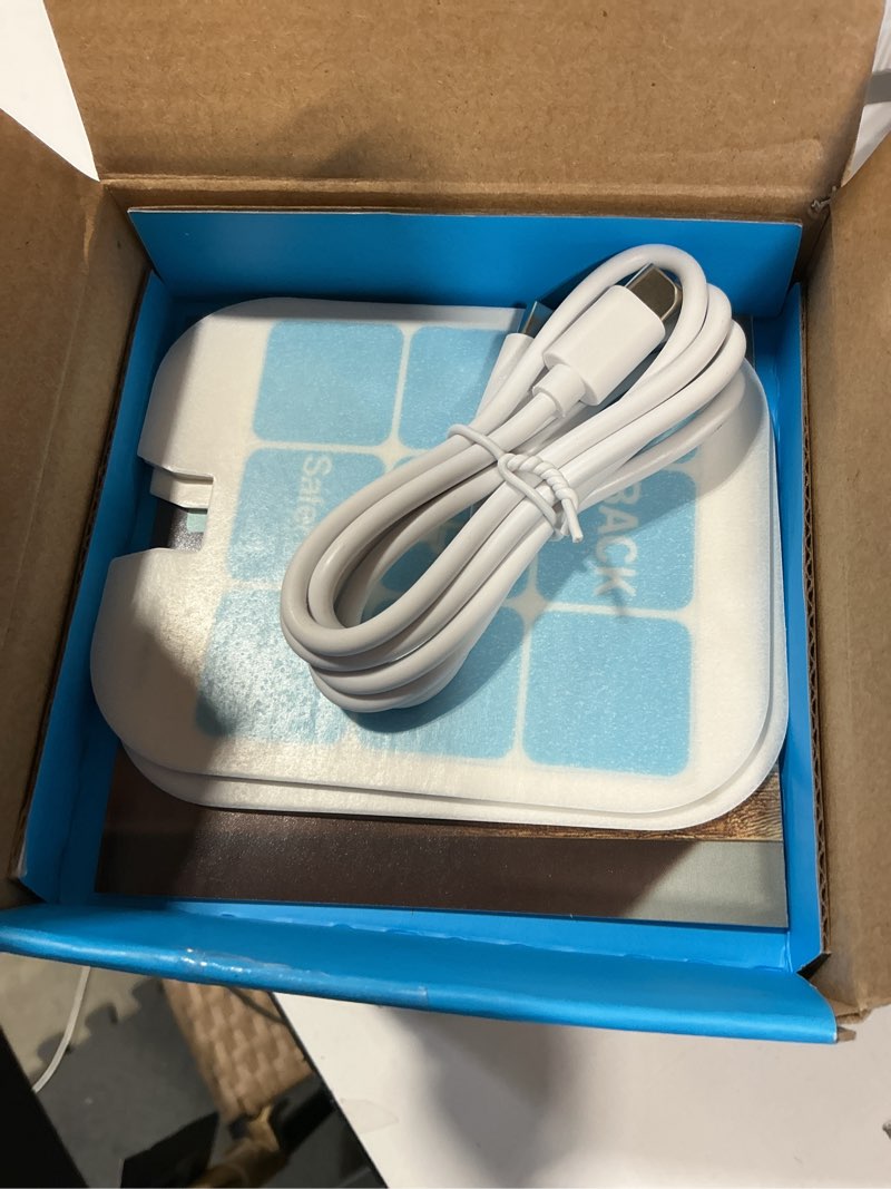 Condition photo showing New/Like New for safer flying insect trap kit