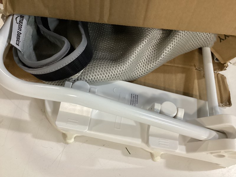 Condition photo showing Good Condition for amazon basic cat window perch 1pack