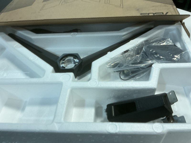 Condition photo showing Good Condition for asus tuf gaming 27” 4k hdr monitor (vg27uq1a) – 160hz, 1ms, extreme low motion blur sync, nvidia g-sync compatible, amd freesync premium, 95% dci-p3, displaywidget, 3 yr warranty 27" fast ips 4k 160hz g-sync