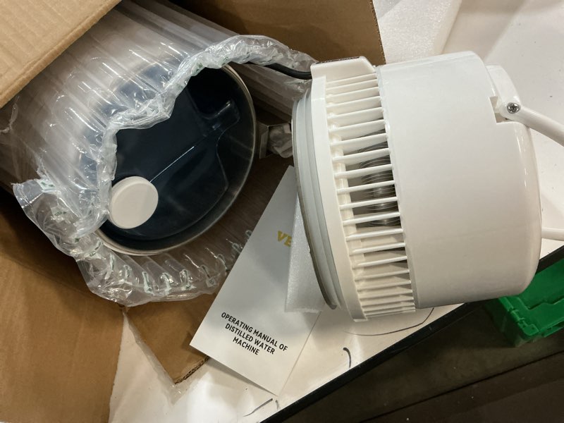Condition photo showing Good Condition for VEVOR Water Distiller, 1.1 Gal Distilled Water Machine, 750W Pure Water Distilling w/BPA Free Plastic Container, Water Distillation Kit w/Button, Countertop Distilled Water Maker for Home, White White 1.1Gal