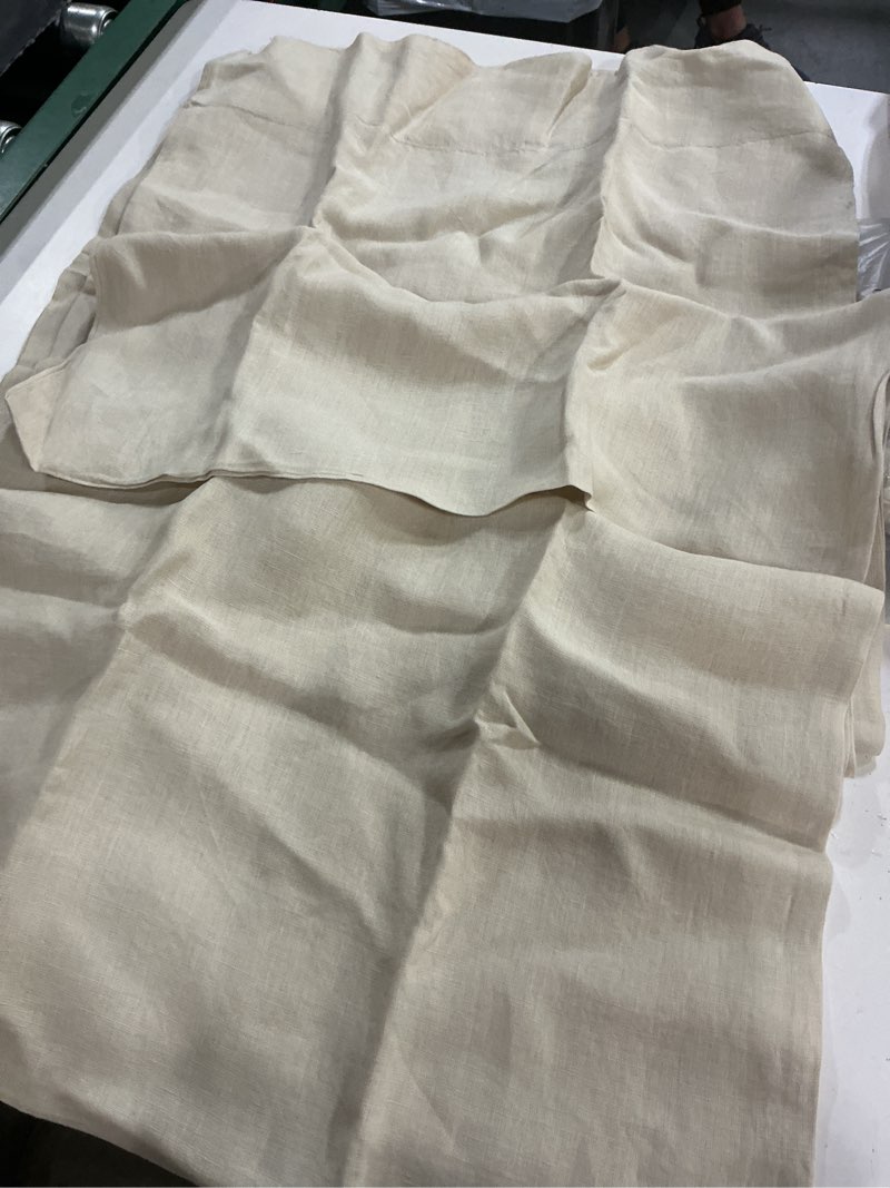 Condition photo showing Good Condition for quince, european organic pillowcase set of 2 , /king/oak