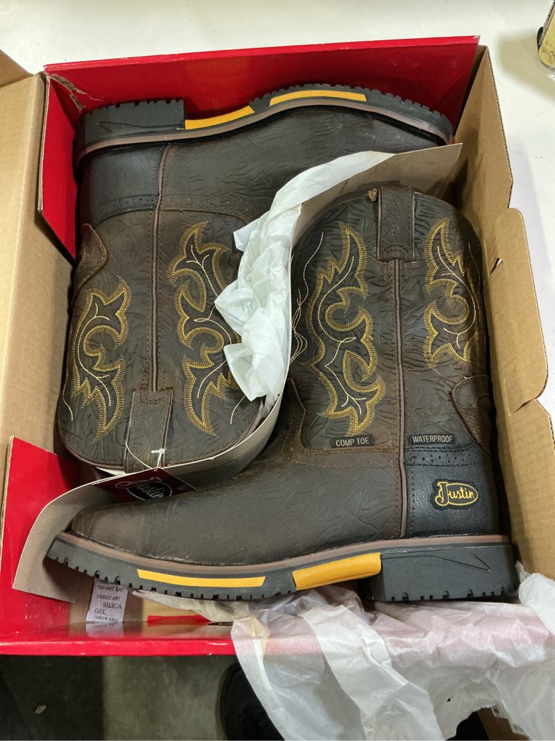 Condition photo showing Good Condition for justin men's joist 13ee waterproof composite toe work boot
