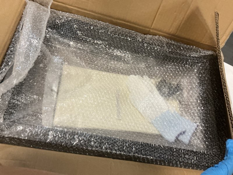 Taelakeni 22 in metal , square 22” h x 13” w (black) 