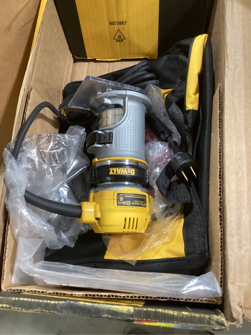 Condition photo showing Good Condition for DEWALT Router Fixed/Plunge Base Kit, Variable Speed, 1.25-HP Max Torque (DWP611PK) Compact router