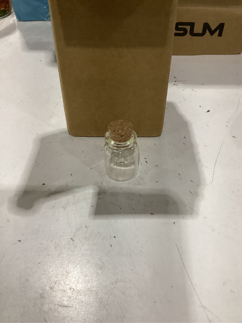 Condition photo showing Good Condition for 27pcs 5ml small glass bottles with cork stopper,decorative bottle,vials jars,cute storage jar,wishing bottle 22x30mm(0.87x1.181inch) 22 x 30 mm