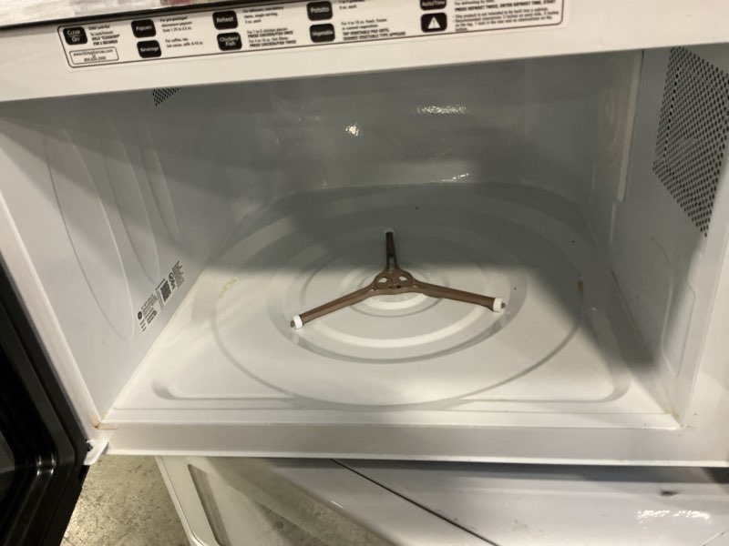 Condition photo showing As Is for (Incomplete) GE JES2051SNSS Countertop Microwave, 2.0, Stainless Steel