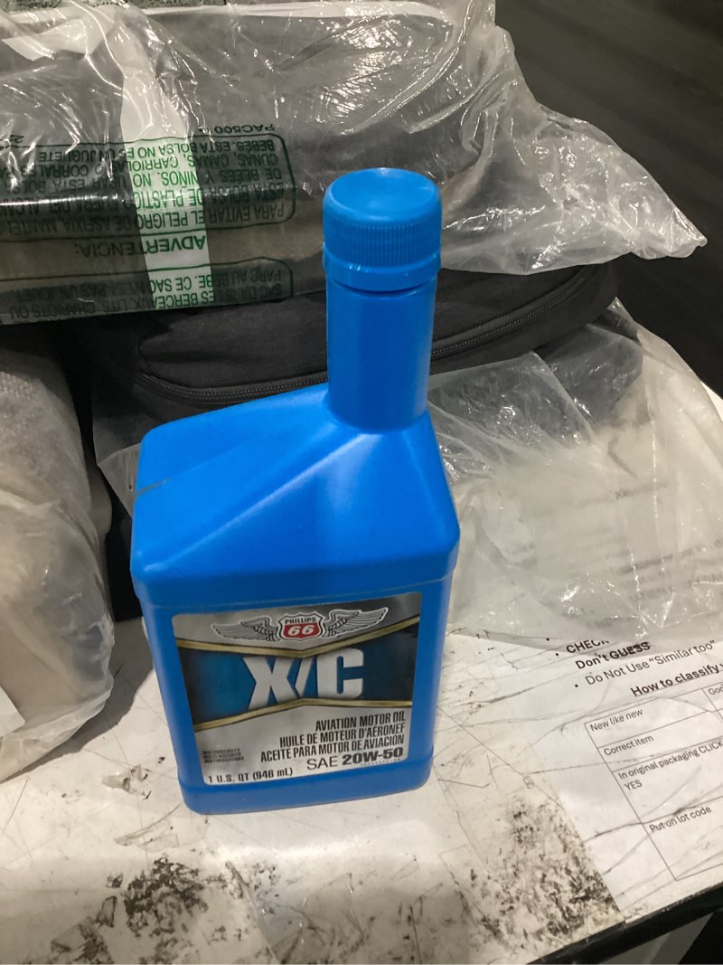 Condition photo showing New/Like New for phillips 66 - xc 20w50 aviation oil, 1qt case of 12 | 1045457