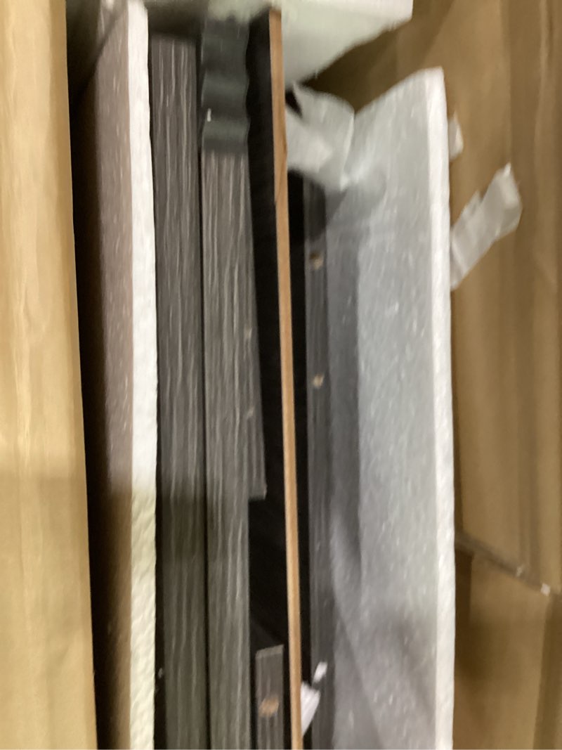 https://lotting-media.assets.bidfta.com/lotting_9053164e-34f8-48f8-beee-a6304933928d