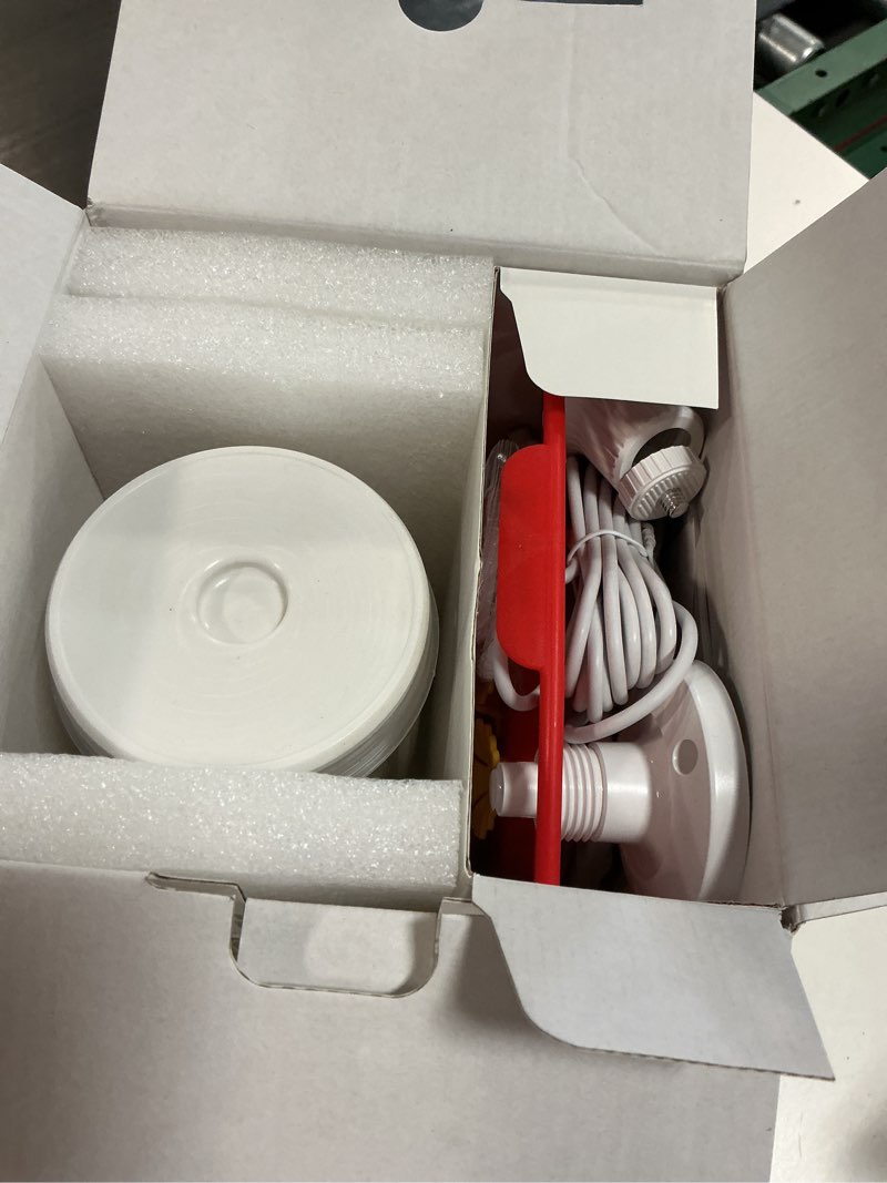 Condition photo showing Good Condition for isyoung hummingbird feeder with camera, 2.5k qhd, ai identify 11000+ bird, featuring ai auto-capture and motion detection, ip65 waterproof, birds watching gift red