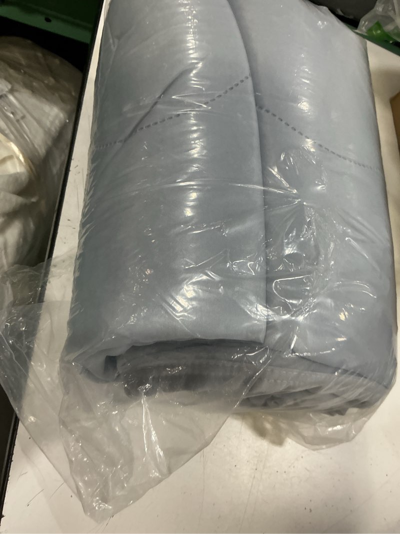 Condition photo showing Good Condition for kottomfy gray cooling comforter queen 90x90, cooling comforters for hot sleepers, cold blanket for s