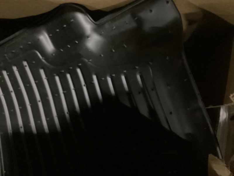 Condition photo showing Good Condition for (similar to) weathertech custom fit floorliners for honda cr-v hybrid, cr-v - 1st & 2nd row (441110-1-2), black