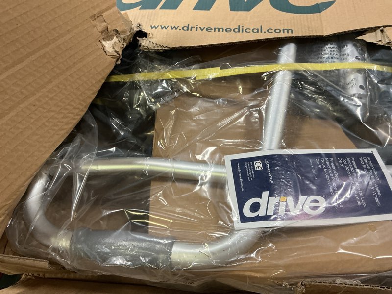 Condition photo showing New/Like New for Walker Adlt 2but w/5 whl.1/ea