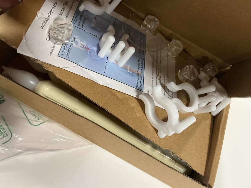 Condition photo showing Good Condition for 6 Pcs Sensor Dawn to Dusk Window Candles, Flickering Battery Candles for Windows, Ultra Bright Fake Candle Lights with Suction Cup, Led Candlesticks for Xmas Home Decor, Warm Yellow Light