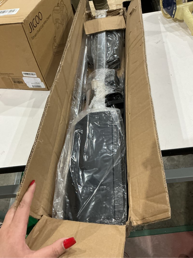 Condition photo showing Good Condition for pull down closet rod, pull down clothing rod for hanging clothes, adjustable 33-45 inch, heavy duty closet rod hanging clothes for wardrobe cabinet, side or back mounted