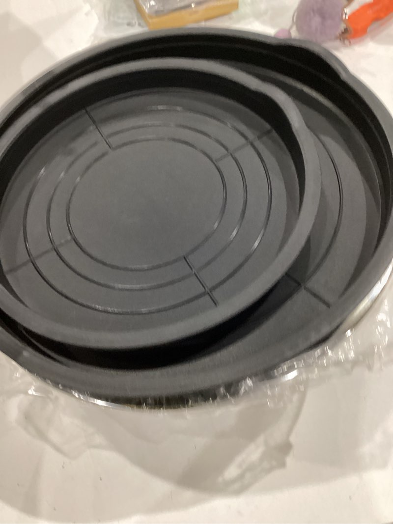 Condition photo showing Good Condition for mixing bowls with lids set of 3, stainless steel nesting bowls with bpa-free tpe lids, 1.5/2.5/5 qt kitchen bowls for baking, salad prep, meal prep, mixing and storage