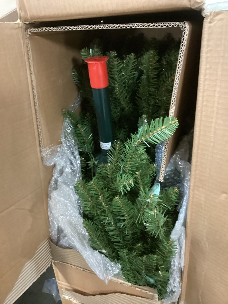 Condition photo showing Good Condition for National Tree Company 6.5 ft Pre-Lit Dunhill Fir Artificial Christmas Tree, 650 Clear Lights, 1,838 Tips, Includes Stand, Green 6ft 6in Tree