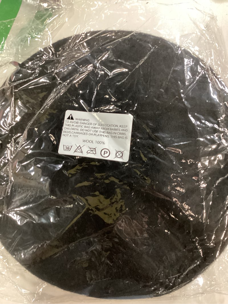 Condition photo showing Good Condition for Nawati US Army Style Berets, Wool British Military Berets for Men, Fashionable and Vintage Women's Beret Hats