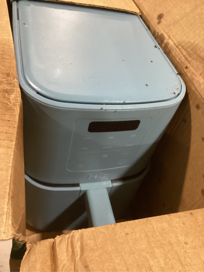 Condition photo showing Good Condition for bella 4Qt Slim Air Fryer, Fits-anywhere Kitchenware, EverGood Ceramic Nonstick Coating, Adjustable Temperature, 6 Preset Cooking Options, 60 Min Auto Shutoff w Audible Tone, 3.3lb Capacity, Surf 4 QT Surf