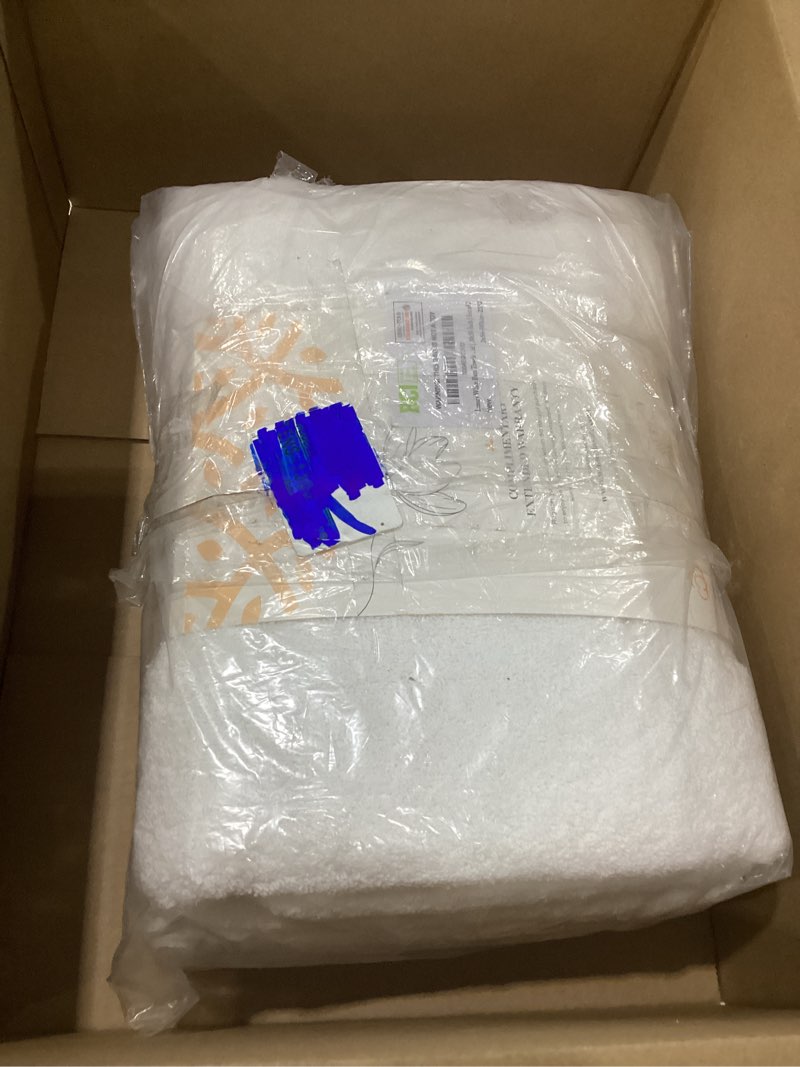 Condition photo showing Good Condition for Luxury White Bath Towels Large - Circlet Egyptian Cotton | Highly Absorbent Hotel spa Collection Bathroom Towel | 30x56 Inch | Set of 2