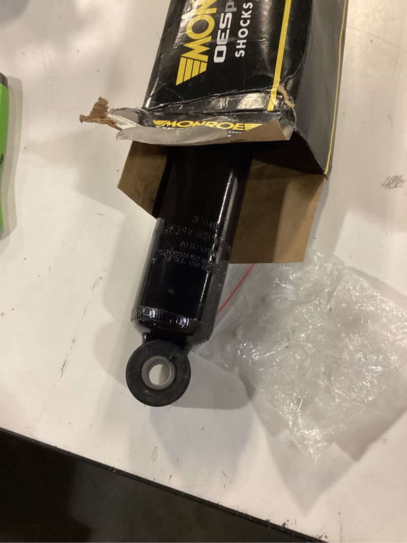 Condition photo showing Good Condition for monroe oespectrum 37049 suspension shock absorber for chevrolet c10