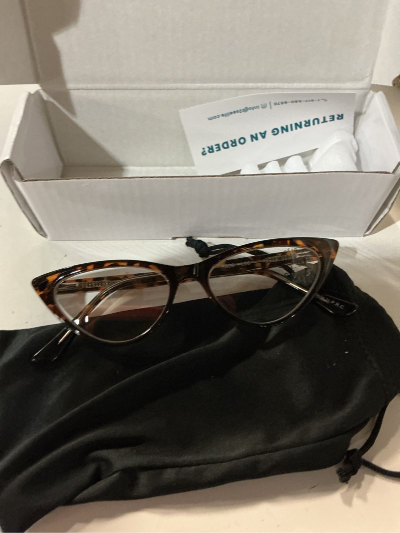 Condition photo showing Good Condition for 2seelife small cat eye reading glasses for women – narrow-medium fit, sturdy frame, spring hinges, premium funky readers, brown tortoise, +1.00 brown tortoise 1.0 x