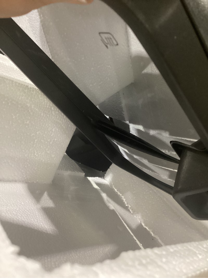 Condition photo showing New/Like New for passenger right side door towing mirror power heated turn signal light backup light temperature sensor black cover manual folding manual telescope for chevrolet silverado 1500 from 2019 to 2024 basic passenger (rh) side