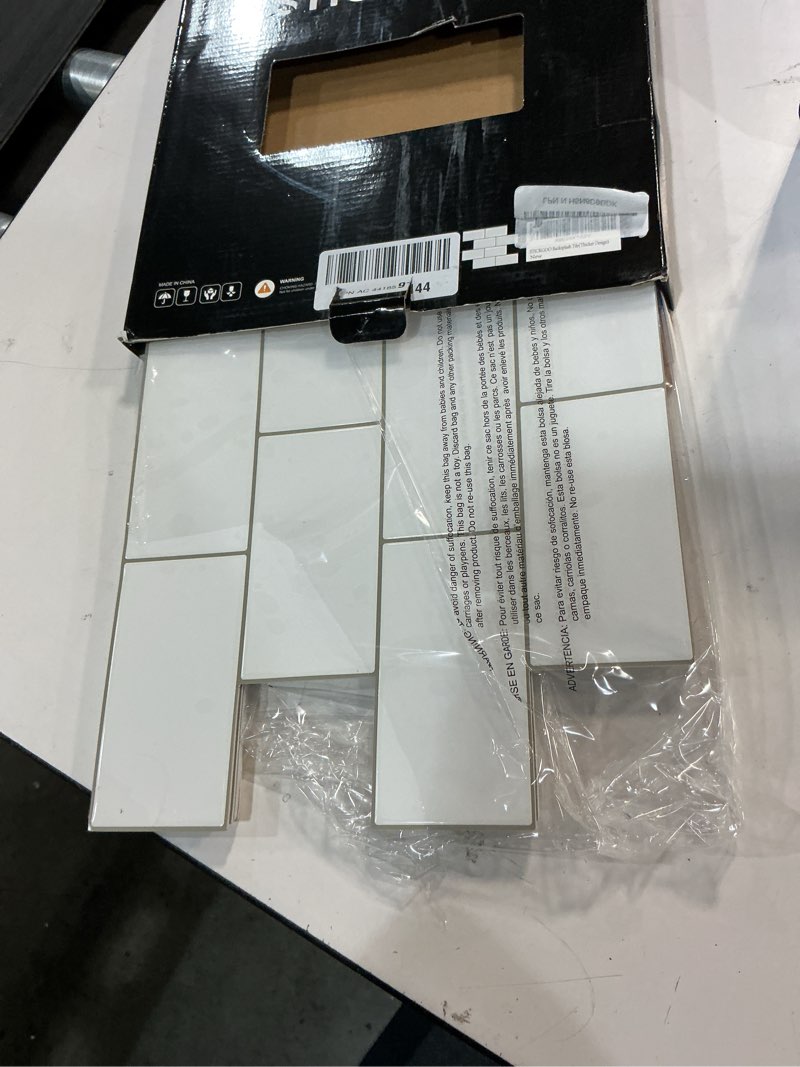 Condition photo showing Good Condition for STICKGOO 10-Sheet Peel and Stick Subway Tile, Stick on Tiles Backsplash for Kitchen & Bathroom in White (Thicker Design)