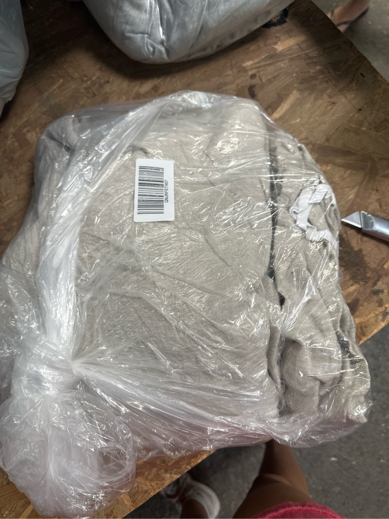 Condition photo showing Good Condition for european linen chambray duvet cover set, king/cal king, natural