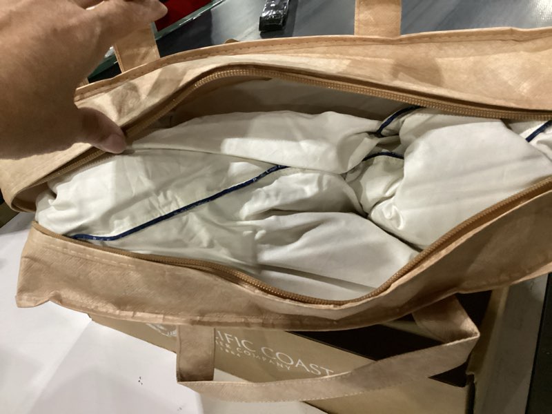 Condition photo showing Good Condition for pacific coast down pillow, luxury hotel collection bed pillow for sleeping, standard size of 1, 100% organic cotton shell, 650 fill power, soft pillows, suit for stomach sleepers standard (pack of 1) soft