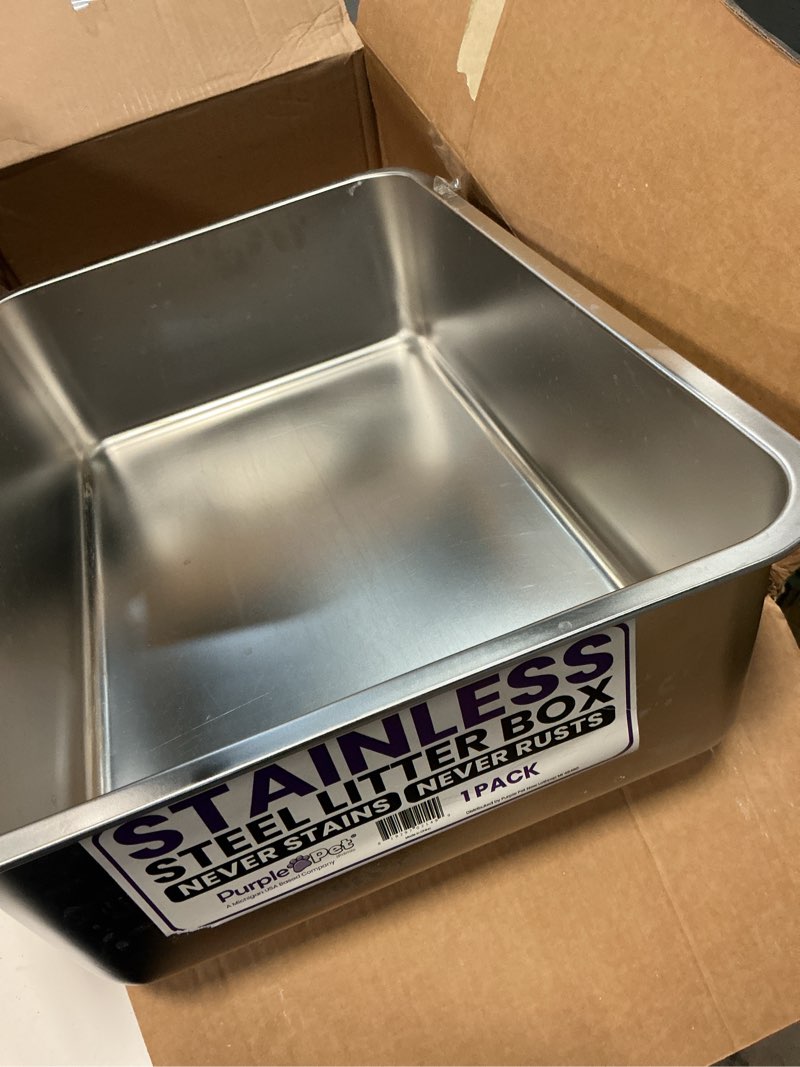 Condition photo showing Good Condition for iprimio ultimate stainless steel xl cat litter box - xl litter box for big cats - large - never absorbs odor, stains, or rusts - easy cleaning litterbox designed by cat owners (1 pan) m - box only 1.0