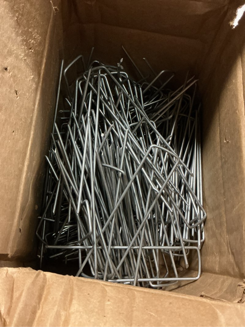 Condition photo showing Good Condition for ashman 200 pack galvanized garden stakes landscape staples and fence stake sod staples - heavy duty & anti rust zinc coated.