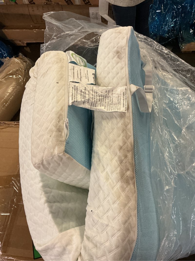 Condition photo showing As Is for SINWEEK 3 Inch Gel Memory Foam Mattress Topper , Ventilated High Density Pad for Back Pain, Bed Topper with Removable Soft Cover, CertiPUR-US Certified Full 3 Inch (White Cover) (Size 60x80x4 in)