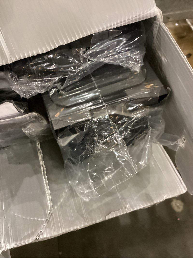 https://lotting-media.assets.bidfta.com/lotting_90d06d70-5753-4e12-8885-6ef5f8e00f7d
