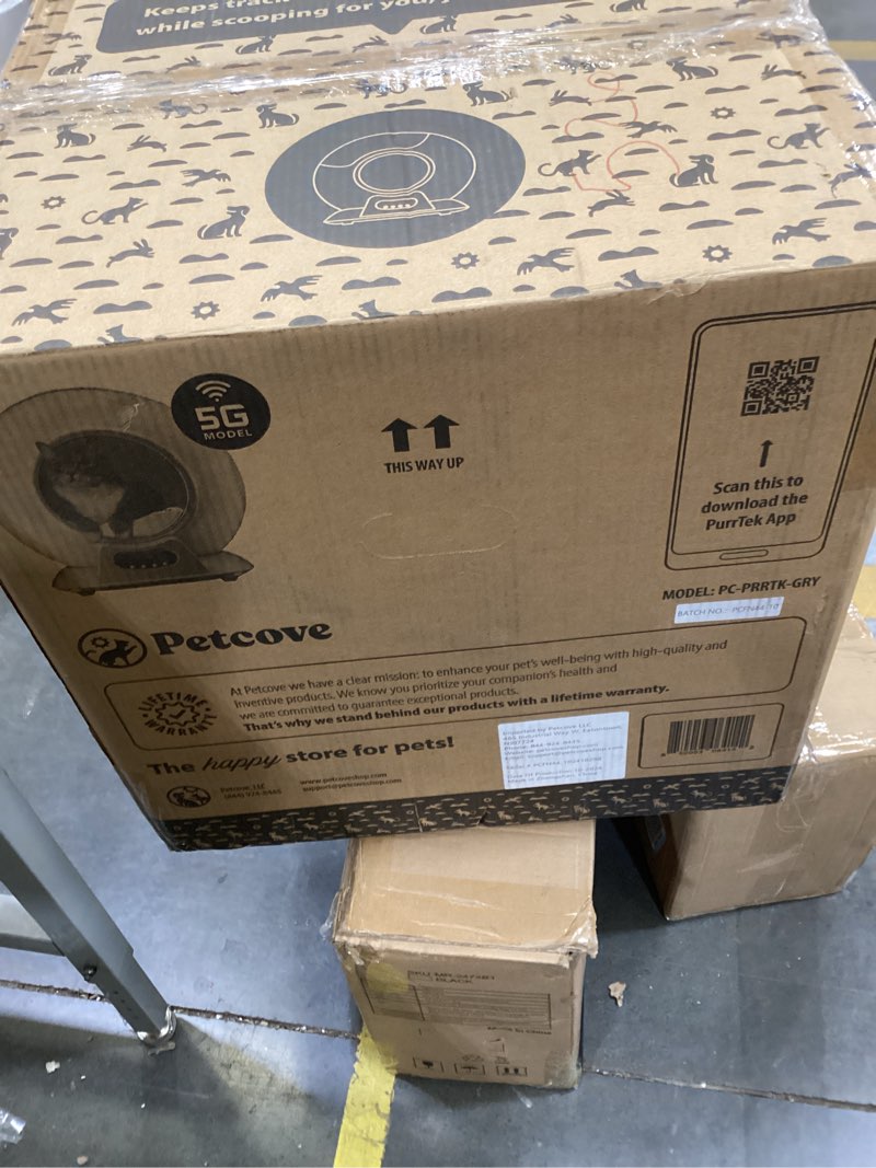 Condition photo showing As Is for Self cleaner litter box