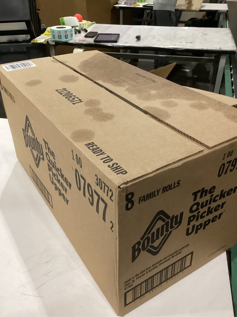 Bounty paper towels 8 family rolls