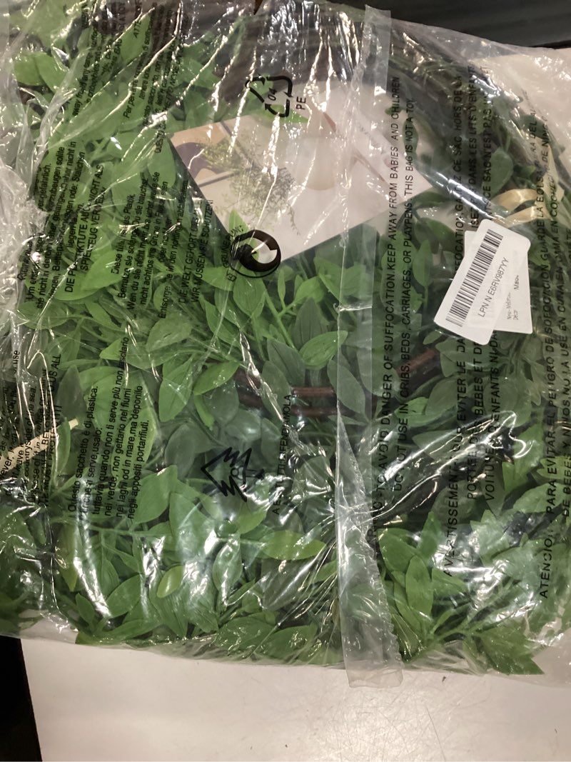 Condition photo showing New/Like New for melorca&guilla artificial plants,4pcs 43.3" green nandina faux branches for vase,faux greenry stems fake plants for shop garden office home décor green nandina 4