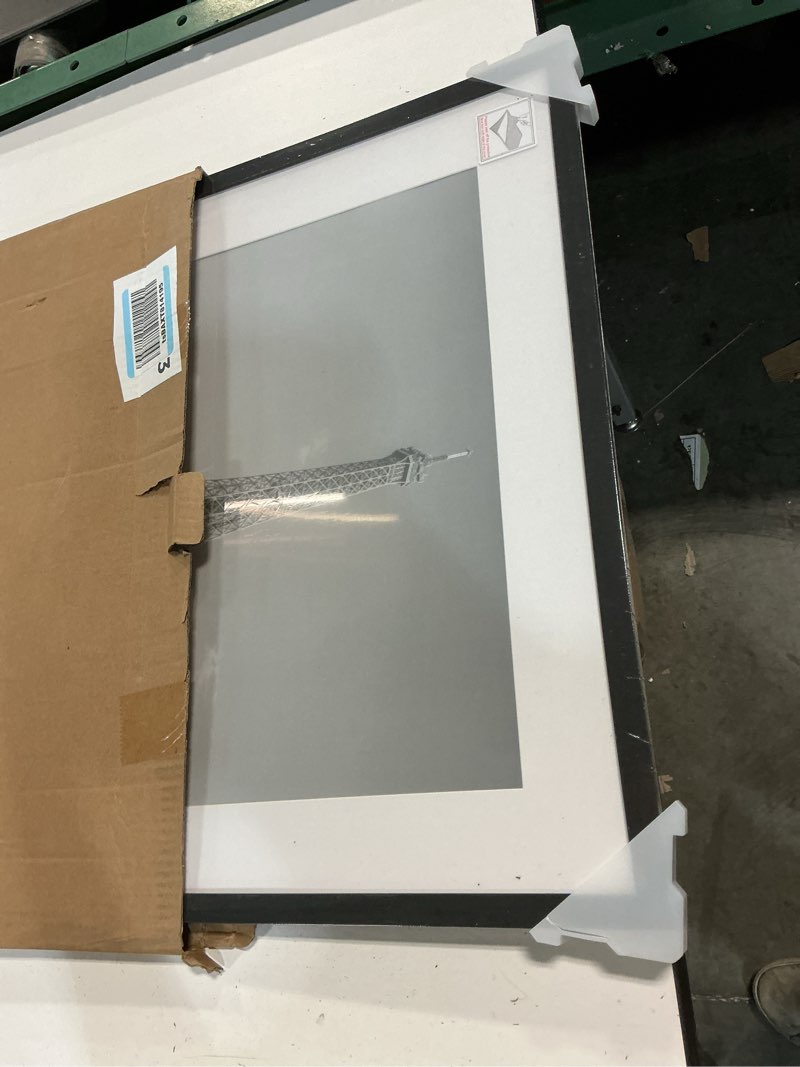 Condition photo showing Good Condition for upsimples 20x24 picture frame, display pictures 16x20 with mat or 20 x 24 without, wall hanging poster frames, black, 1 pack black 20x24