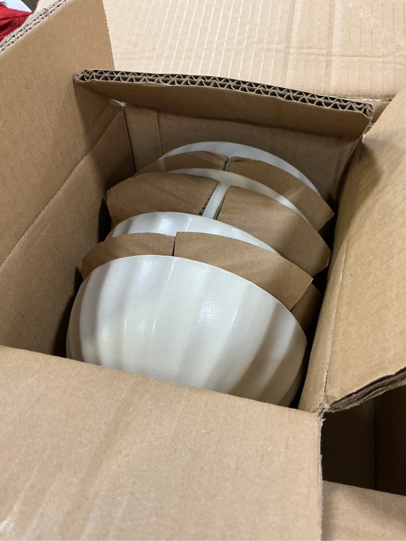 Condition photo showing Good Condition for Gibson Elite Malibu Shore 16 Piece Scallop Stoneware Reactive Glaze (Service for 4) Ceramic Plates and Bowls Dinnerware Set - Cream White