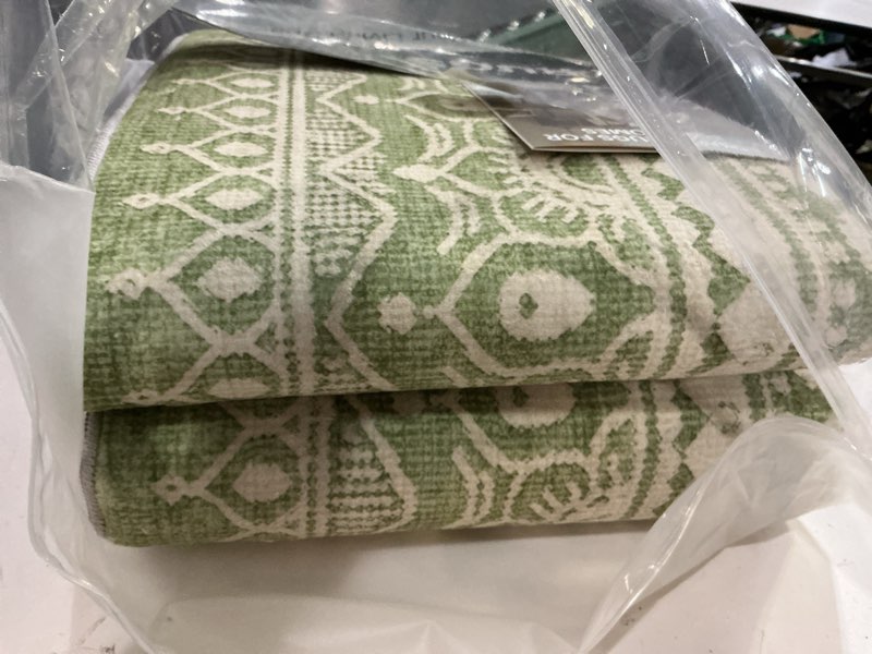 Condition photo showing Good Condition for tortania area rug living room rugs - 8x10 washable large soft neutral boho moroccan bohemian farmhouse rug indoor floor carpet for bedroom under dining table home office decor - green 8' x 10' (rectangular) green